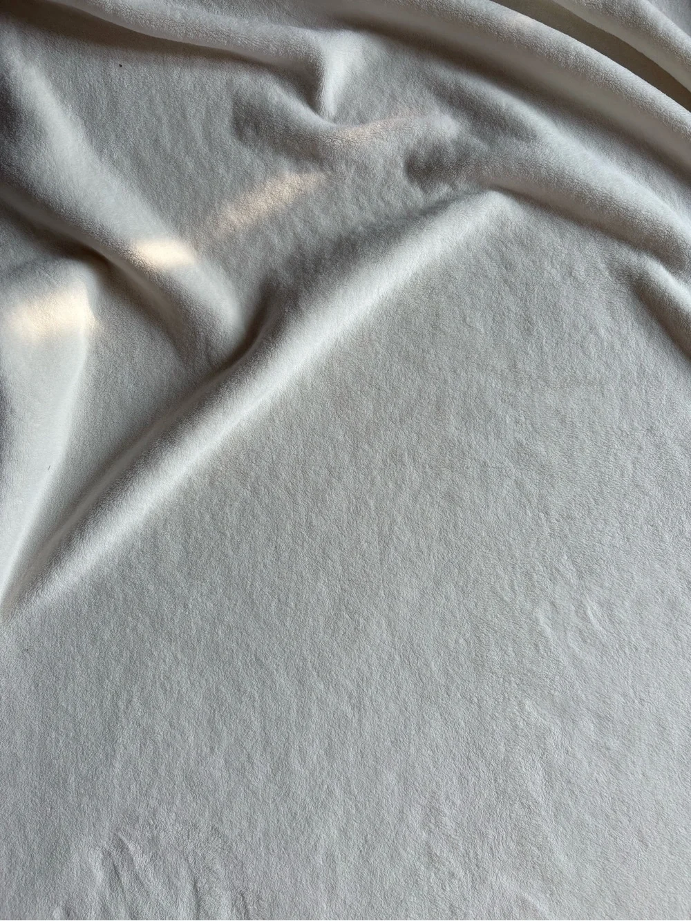 White throw blanket